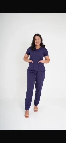 Vende-se conjuntos hospitalares novos