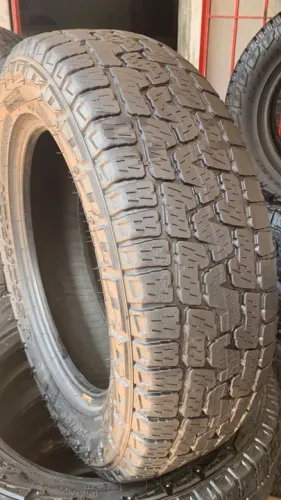 Pneus 225/65 R17 ATR semi novos vem pra ag pneus!