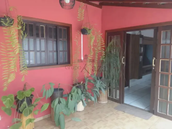 Chácara Casa 3 quartos 1 Suíte - Alto da Ponte - SJC