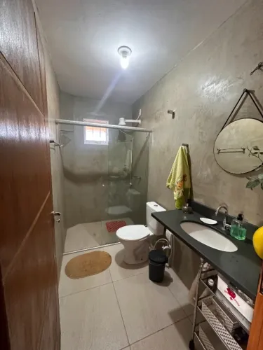 Vendo linda fazendinha de 20 mil metros.