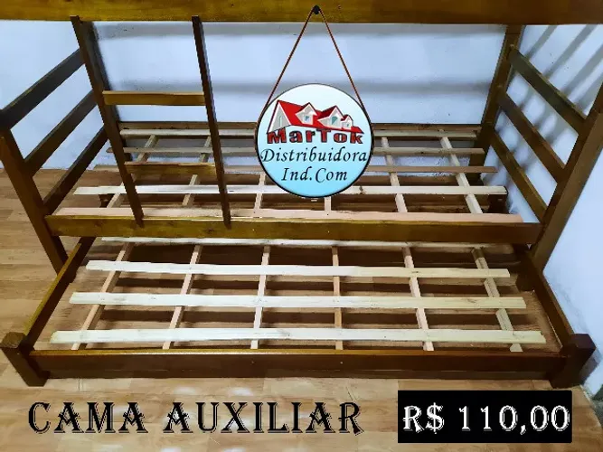 Cama Auxiliar Madeira Maciça com Rodízios - Prática, Resistente e Ideal para Visitas!