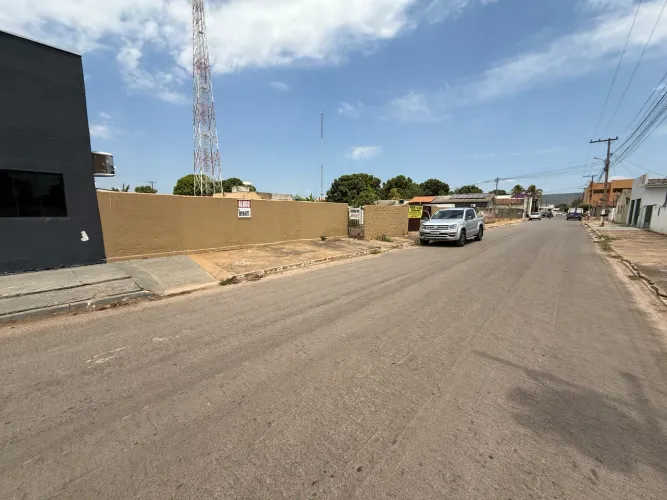 Vendo ou alugo Terreno no centro de nobres mt 600m2 parcelamento direto c proprietario 