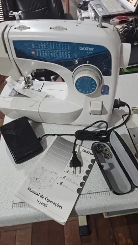 MAQUINA COSTURA E PTOS DECORADOS ELGIN BROTHER(220 VOLTS )TROCO POR LAVA SECA 10 kls