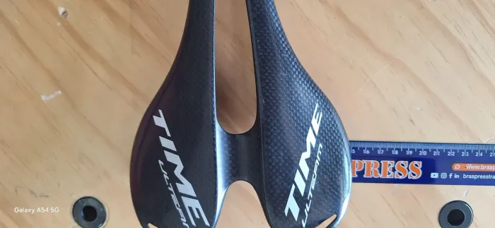 Selim de Bicicleta Time Ulteam Carbono