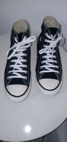 Tênis Converse All Star ( modelo: Chuck Taylor) cano alto. Tam.38. / Usado.