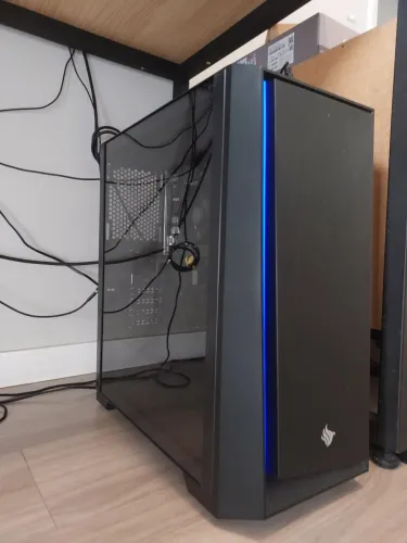 PC GAMER - RX 570 4GB + R5 2600 + 16GB RAM + SSD NVME 512GB