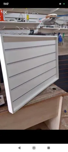 Painel canaletado de MDF para com bortas de acabamento 90x60