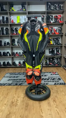 Macacão Alpinestars Atem V4 Peça Única Tamanho 50 Eur Seminovo