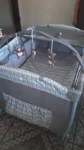 BERÇO CERCADO PLUS BEBÊ MOVEL 