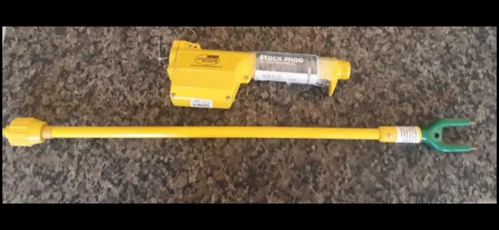 Aparelho de choque importado + Haste removel de 70cm