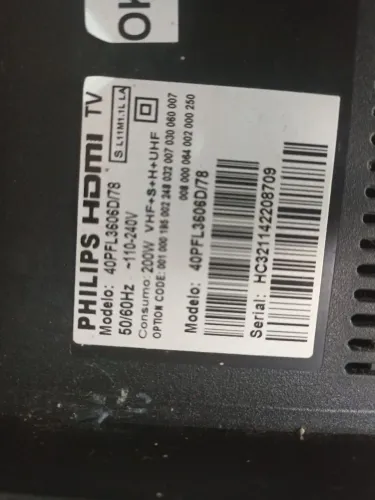 TV LCD 42 Philips pra peças não está quebrada
