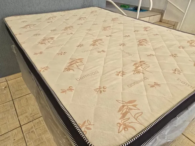 Cama Box casal novo 138 x 88