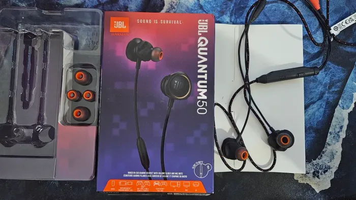Fone JBL Quantum 50