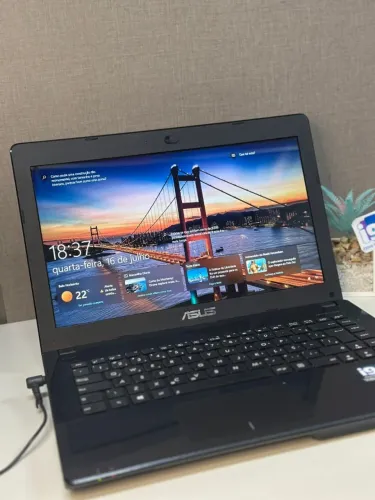 Notebook Asus X451CA   Processador: i3- 2375M - 1.5GHz - 2° geração  8GB DDR3  240GB SSD  