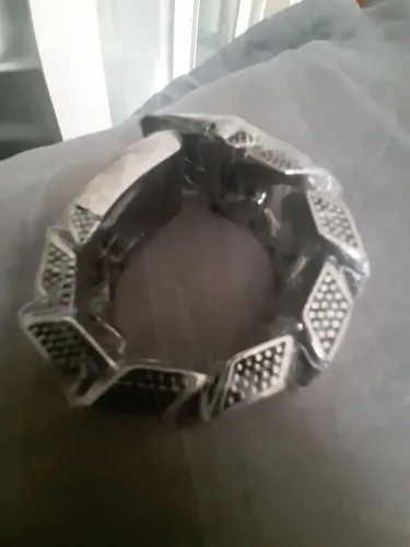 Pulseira em aço titânio