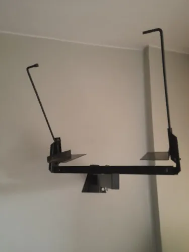 Suporte de Tv Antiga