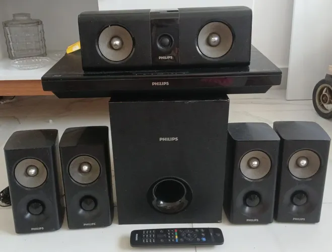 Blu-Ray Philips com caixas