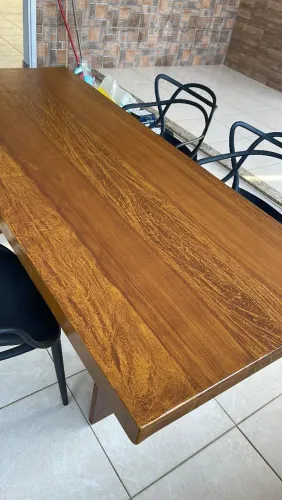 Mesa Áurea em Pedra Ardósia - Perfeita para Sua Casa ou Jardim