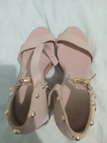 Sandalia