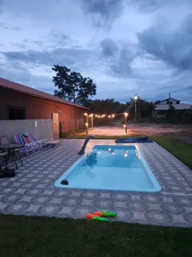 Casa sobrado com piscina e área verde - Alexania-Go - Lago Corumba IV