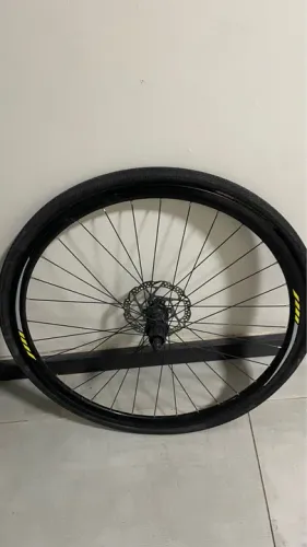 Roda e pneu speed da bike oggi velloce disc