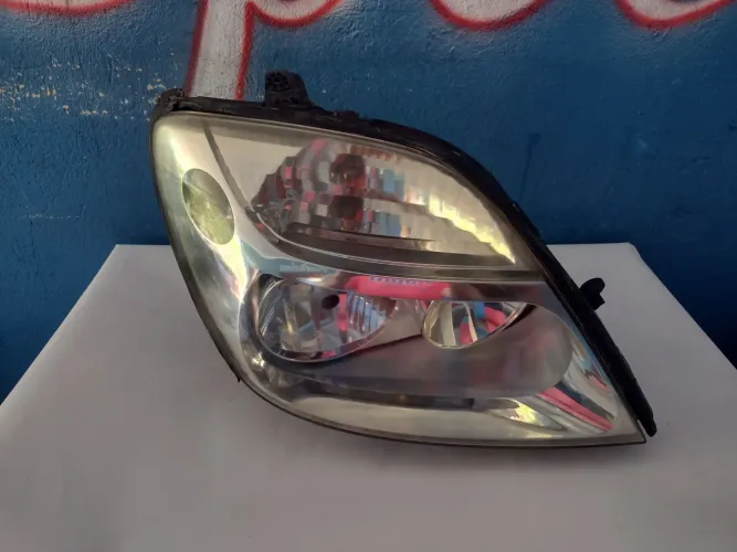Farol Dianteiro direito Renault scenic ano 2001 A 2007 original