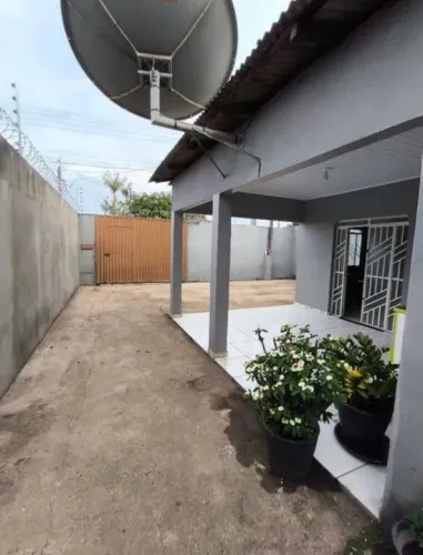 Casa a venda na Guariroba 