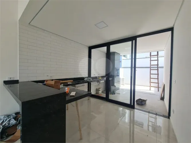 Casa à venda com 3 quartos, sendo 1 suíte, no condomínio Terras de São Francisco, Sorocaba