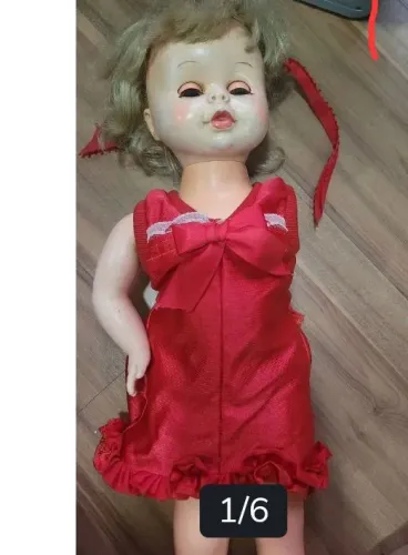 Boneca antiga