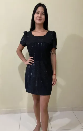 Vestido Preto com brilho P novo