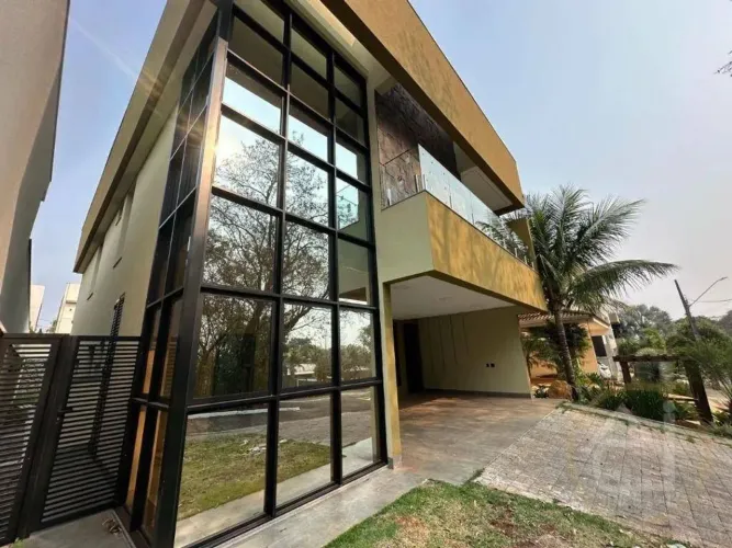 Sobrado com 5 dormitórios à venda no Condomínio Royal Forest, 316 m² por R$ 0 - Esperança 