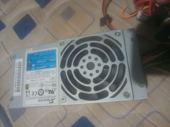 Fonte de pc slim 80 plus 