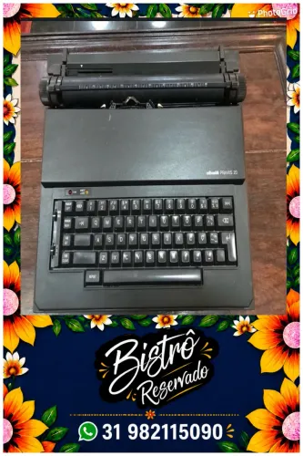 Máquina de escrever
