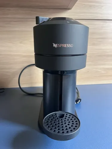 Cafeteira Nespresso Vertuo Next