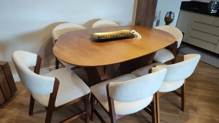 Mesa de Jantar Orgânica com 6 cadeiras