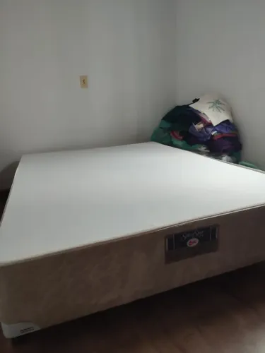 cama de casal Castor - Retirada no Local - Preço negociável
