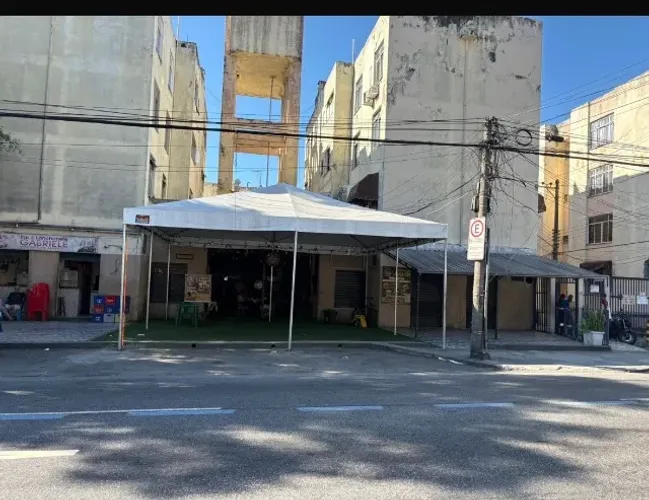 Tenda Piranoidal 8x8