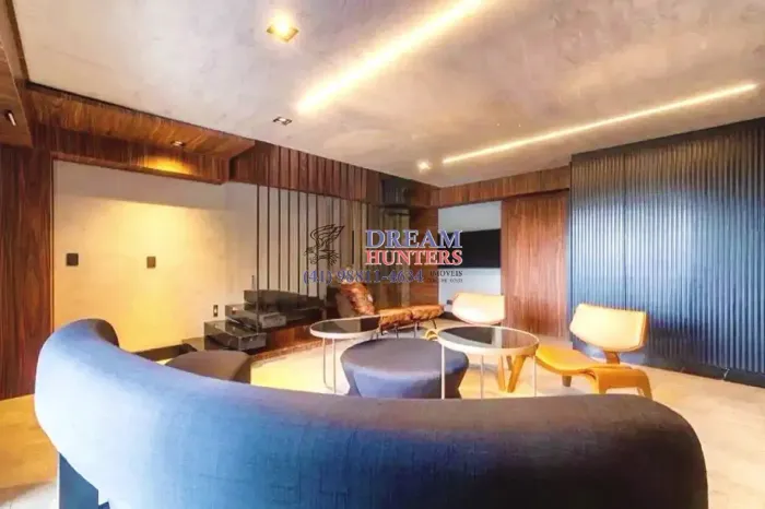COBERTURA Mobiliada, com 3 quartos (2 suítes), 4 vagas, Bairro Campo Comprido