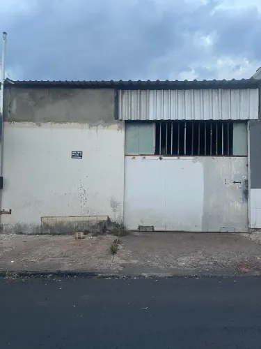 Vendo ou alugo Galpão Região Norte próximo Passeio das Águas