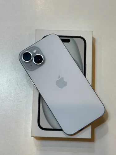 iPhone 15 256gb bateria 91%