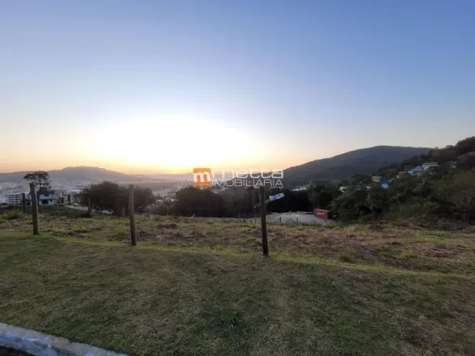Terreno à Venda em Itacorubi, Florianópolis - SC