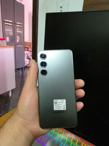 Vendo samsung s24 plus 512gb 12gb em excelente estado