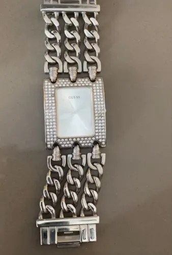 Vendo relógio Michael Kors (laranja) Guess (prata)