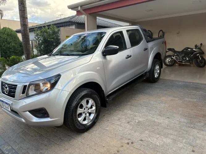 Nissan Frontier S CD 4X4 2.3 TB Diesel Mec. 2021