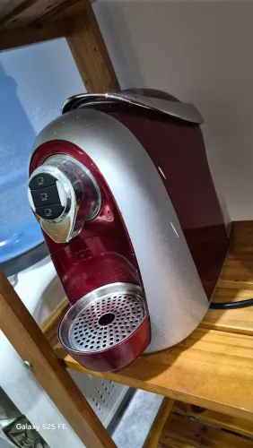 Cafeteira três corações