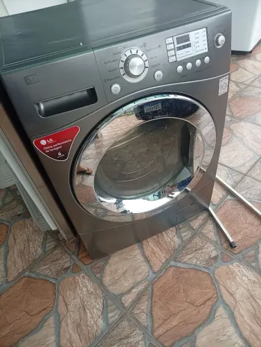 Lava e seca LG entrega