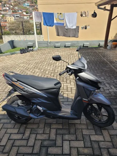 Vendo neo 125 2017