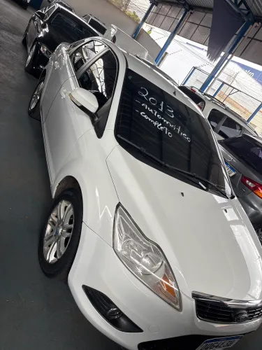 Ford Focus Sedan 2.0 16v/2.0 16V Flex 4P Aut. 2013
