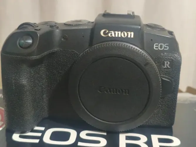 Camera Canon RP 15k