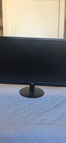 Monitor AOC